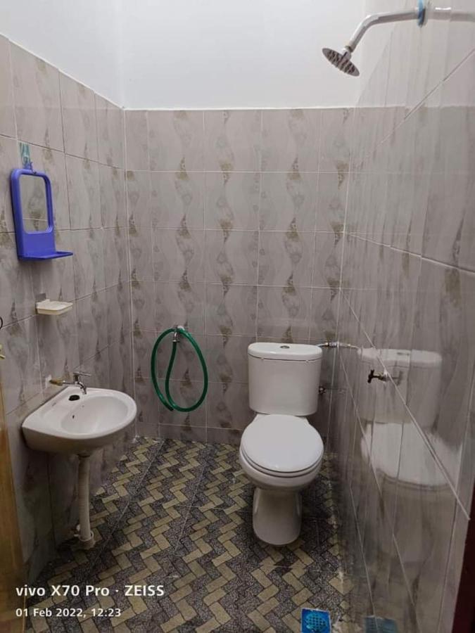 Roo Stay Tok Wan 1 Kampong Nail Номер фото