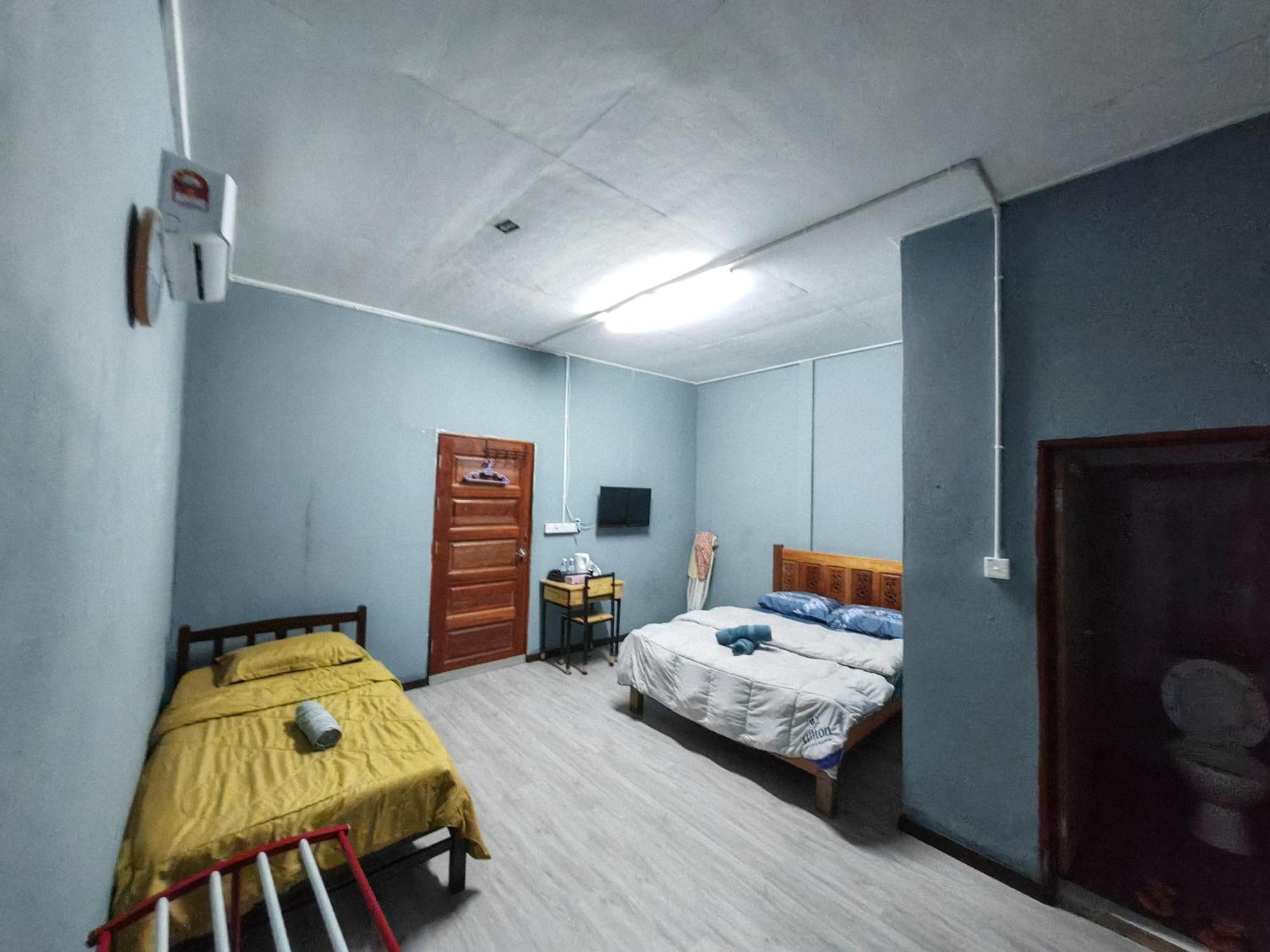 Roo Stay Tok Wan 1 Kampong Nail Номер фото